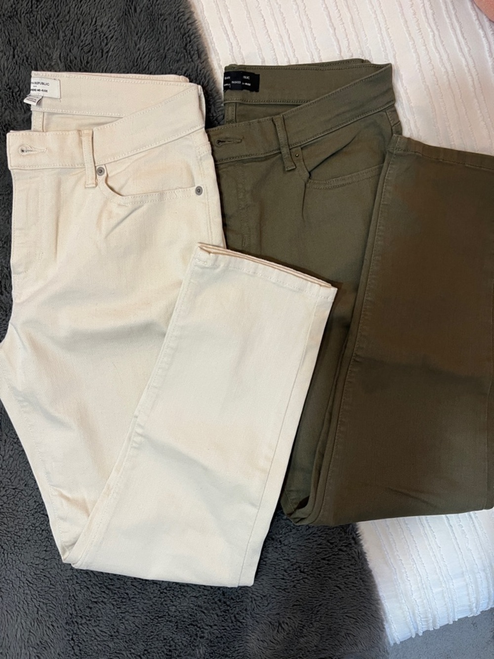 Two-pair -Cream and Olive Mid-Rise Skinny Jeans